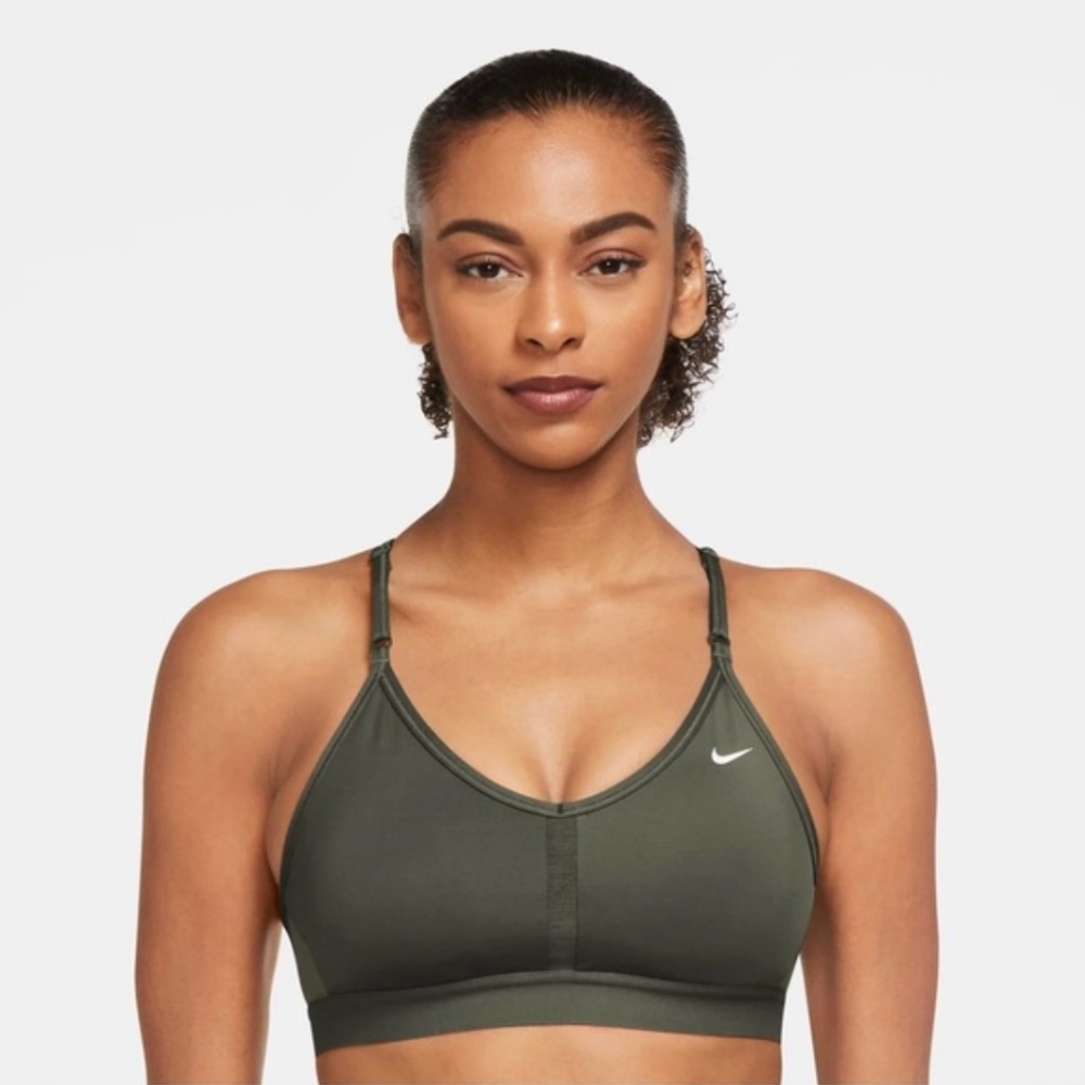 Nike Women's Dri-FIT Indy Light-Support Padded V-Neck Sports Bra